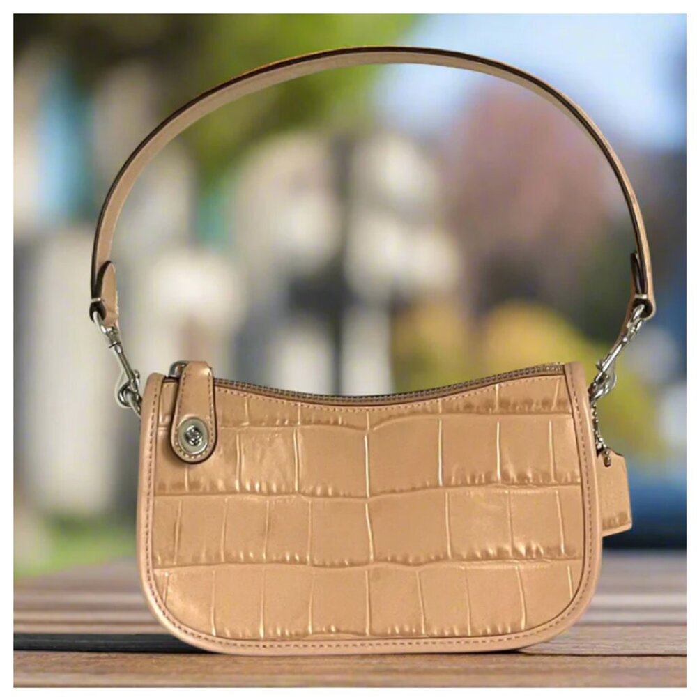 Coach Swinger Bag 20 Croc Embossed Leather Buff Shoulder Bag 80s CP024 Beige